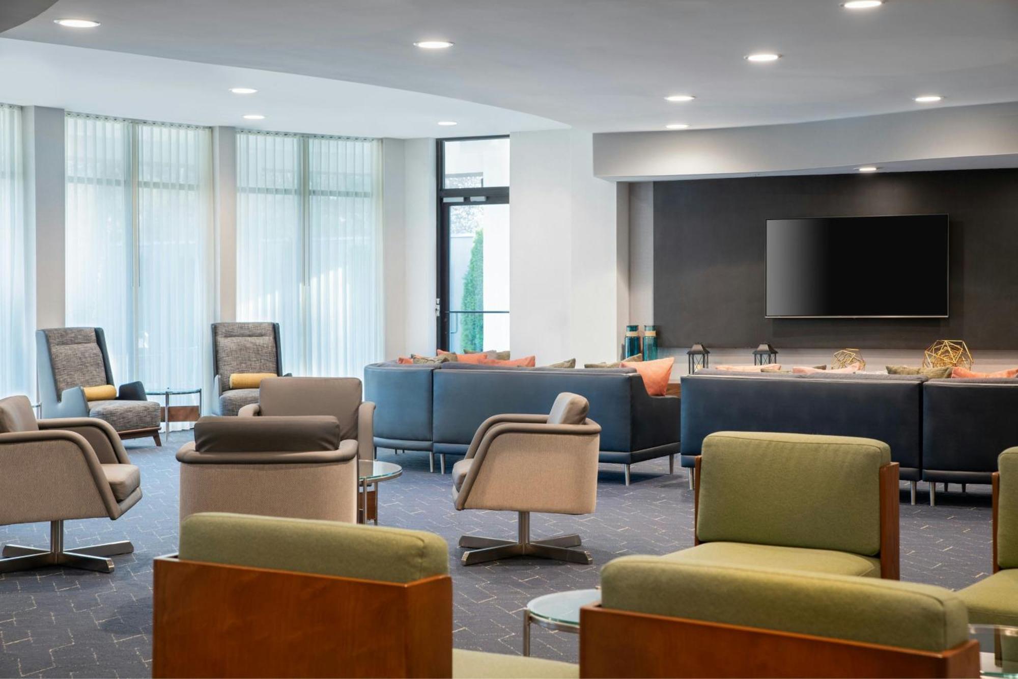 Courtyard By Marriott Providence Lincoln Hotell Exteriör bild